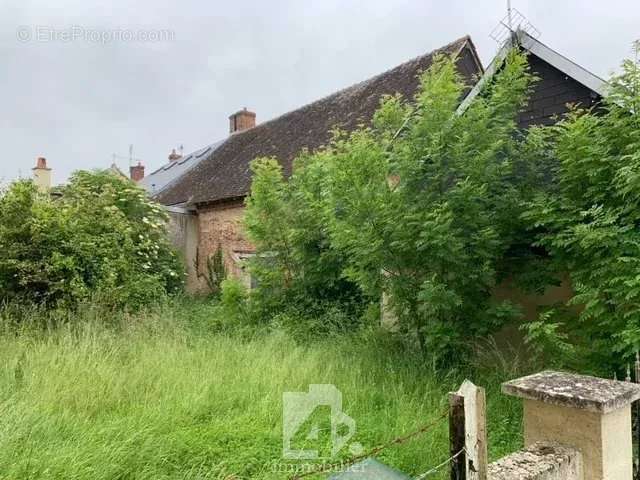 Maison à CLOYES-SUR-LE-LOIR