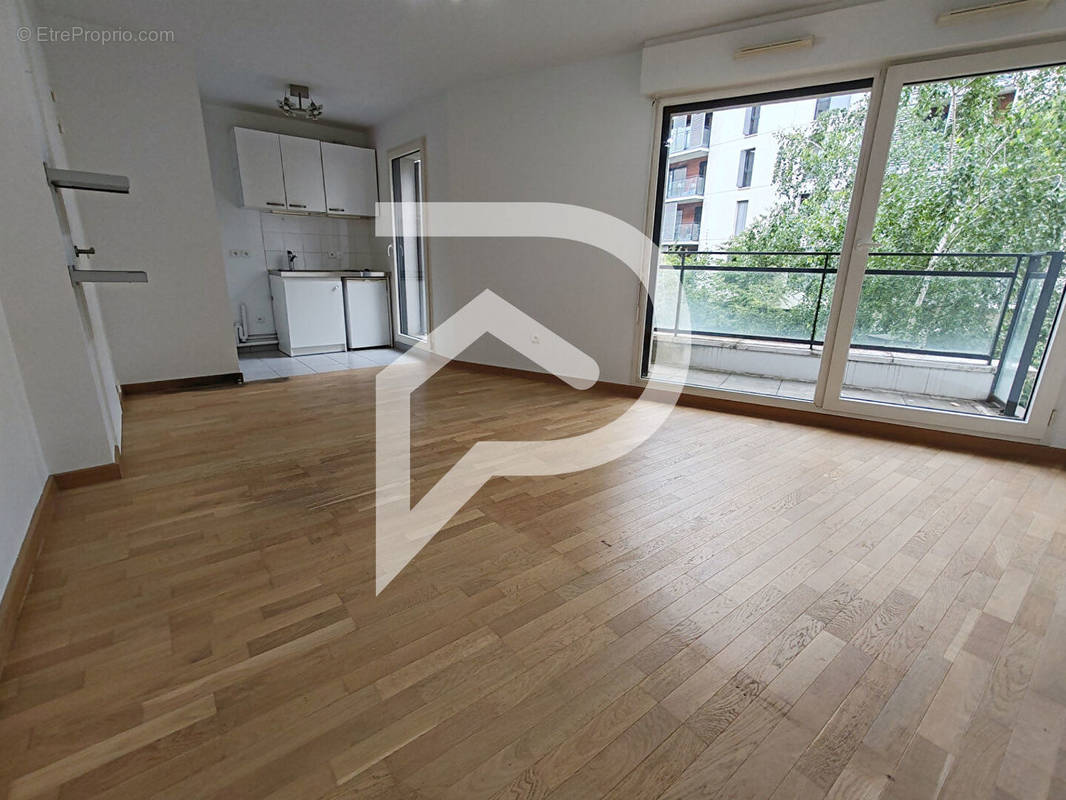 Appartement à COLOMBES