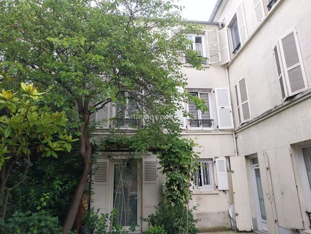 Appartement à NOGENT-SUR-MARNE