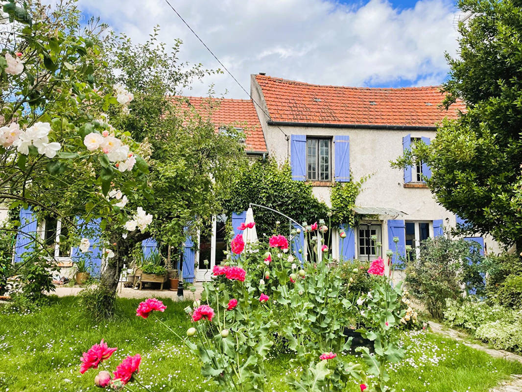 Maison à CHAUVRY