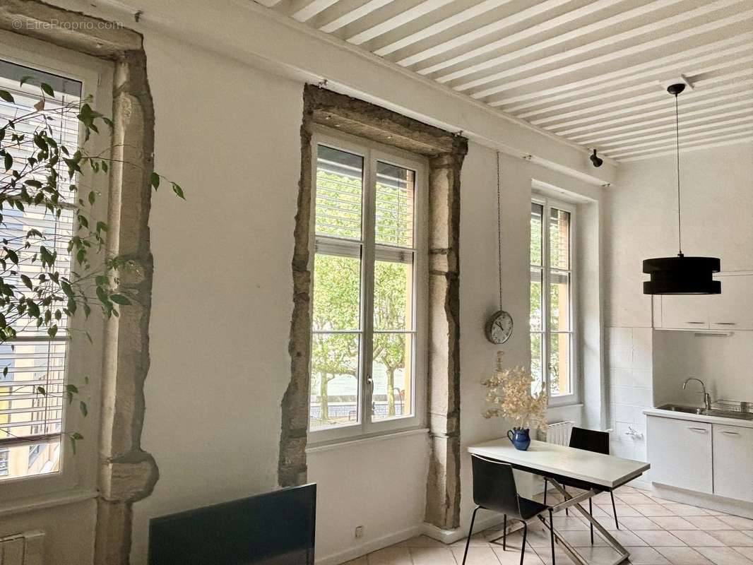 Appartement à LYON-1E