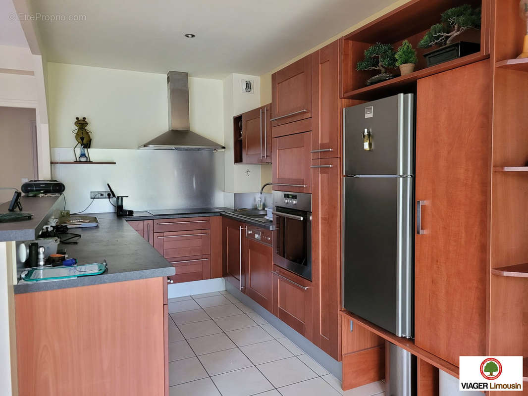 Appartement à OBJAT