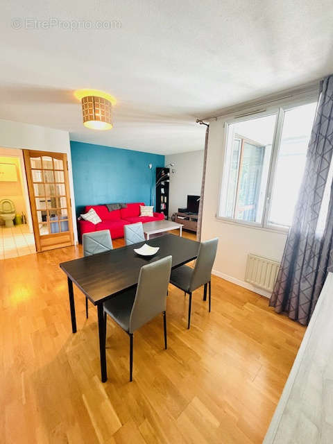 Appartement à FONTAINES-SUR-SAONE