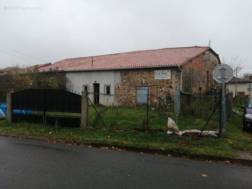 Maison à ABZAC