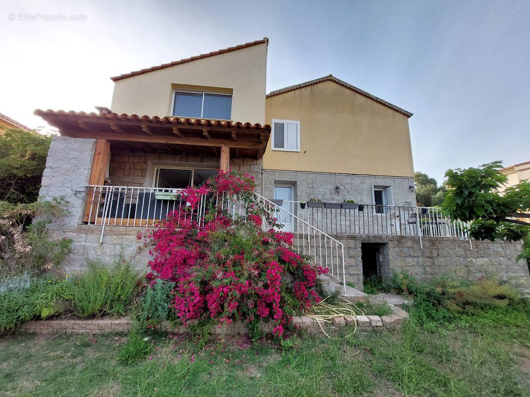 Maison à PORTO-VECCHIO