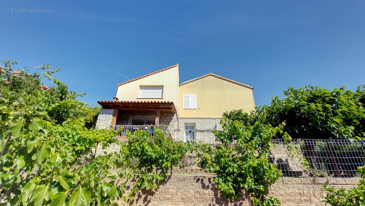 Maison à PORTO-VECCHIO