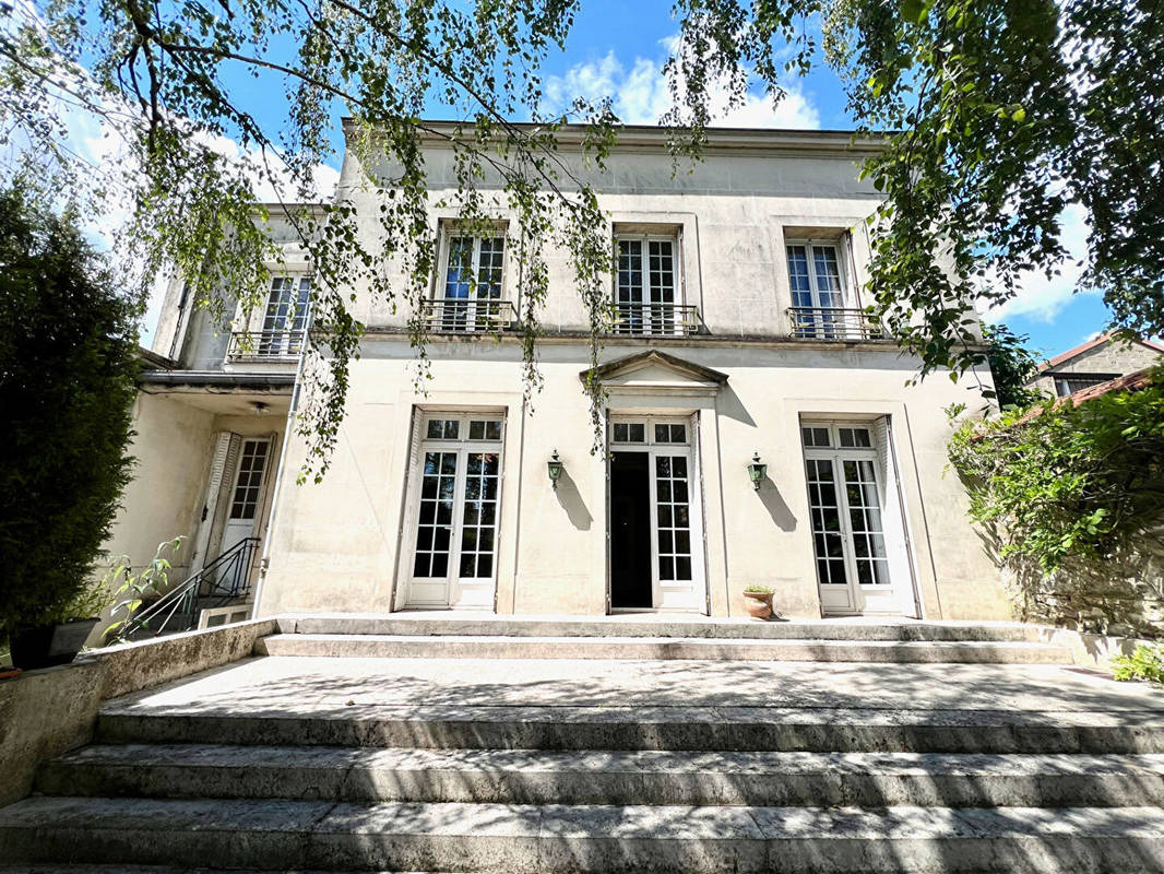 Maison à MONTEREAU-FAULT-YONNE