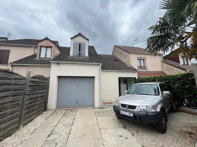 Maison à CHELLES