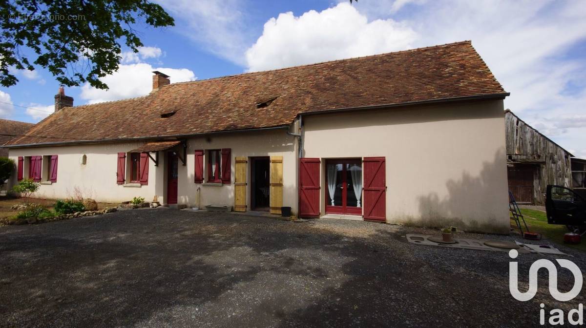 Photo 1 - Maison à YVRE-LE-POLIN