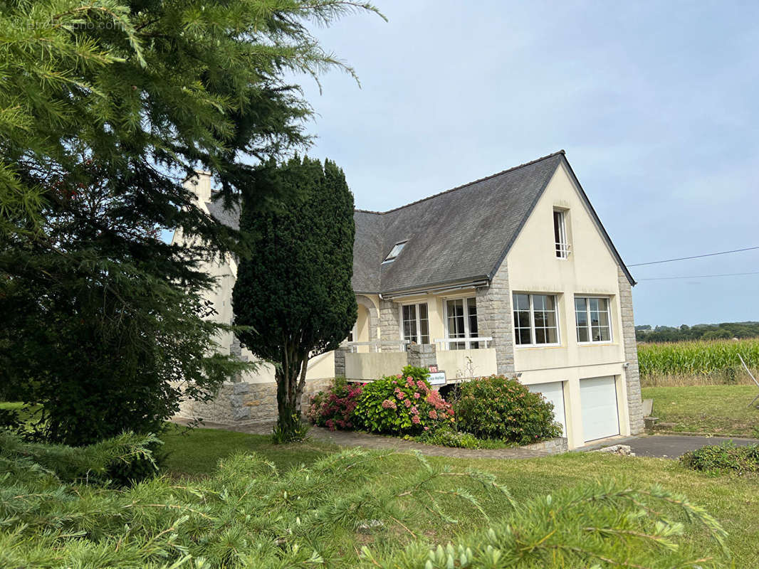 Maison à LANVALLAY