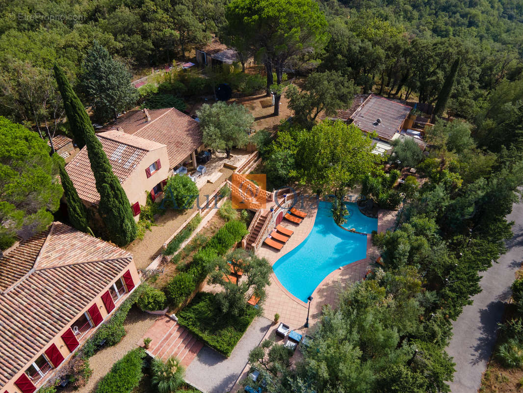 Maison à GRIMAUD