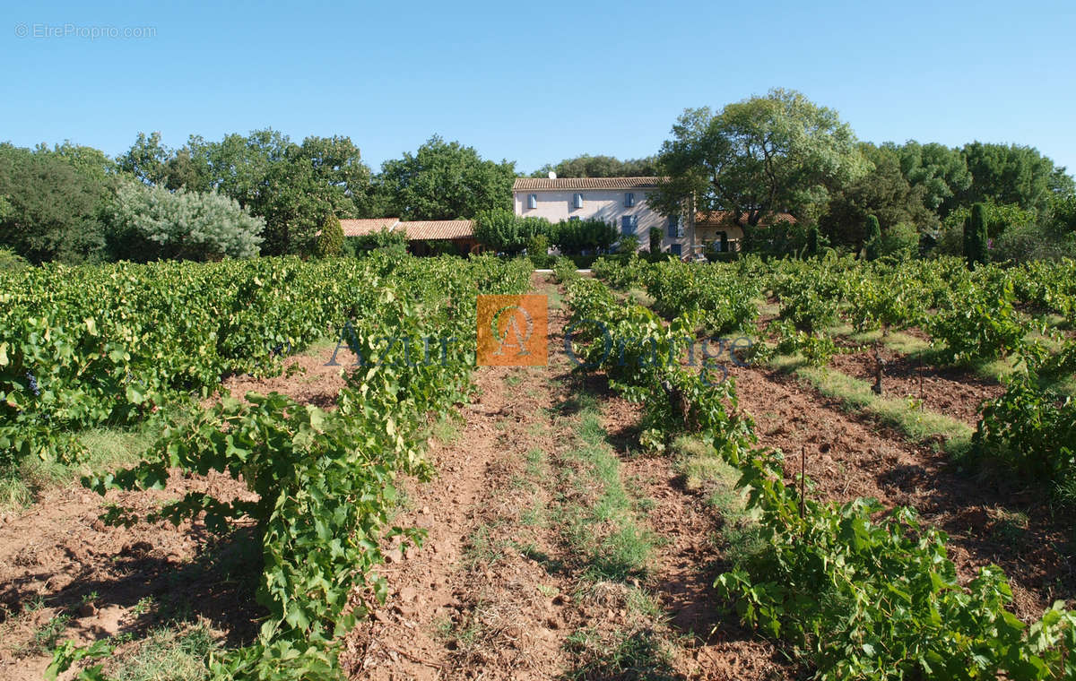 Maison à LE CANNET-DES-MAURES