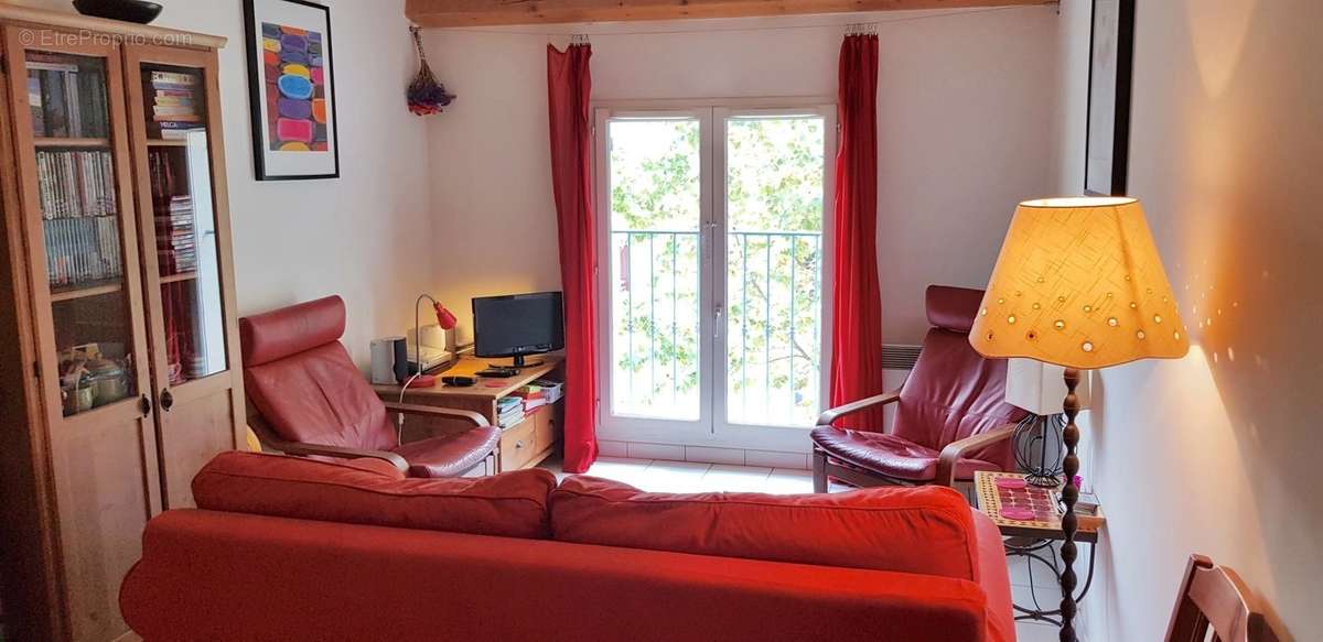 Appartement à LORGUES