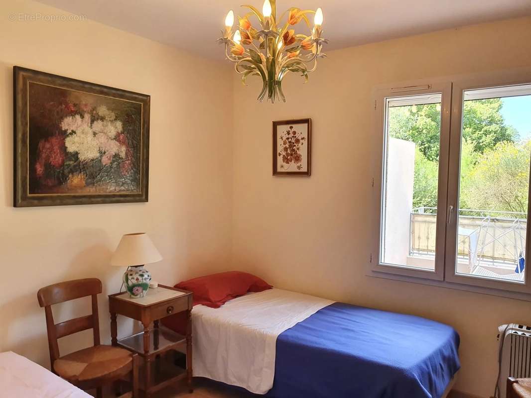 Appartement à LORGUES