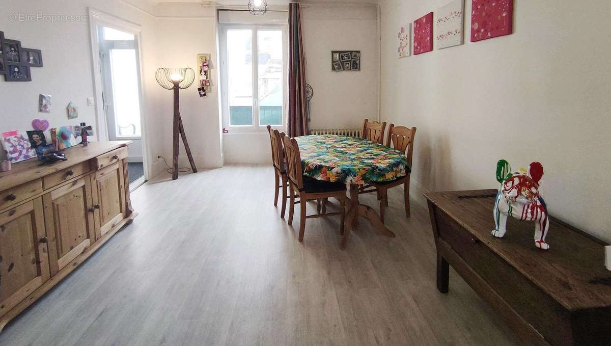 Appartement à VICHY