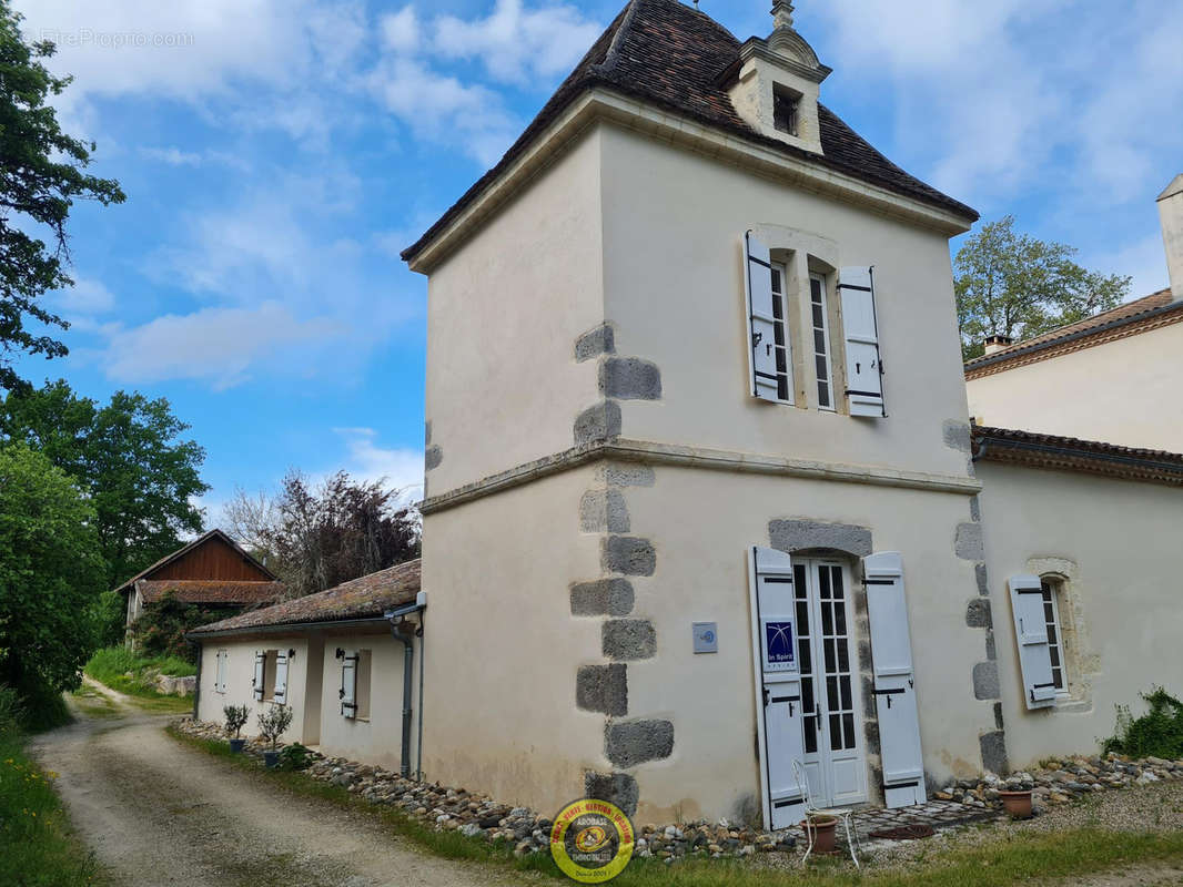 Maison à CLAIRAC