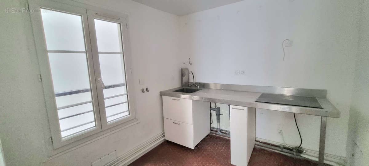 Appartement à PARIS-3E