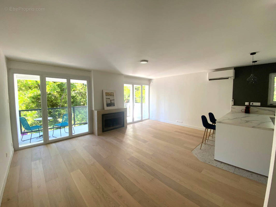 Appartement à HYERES