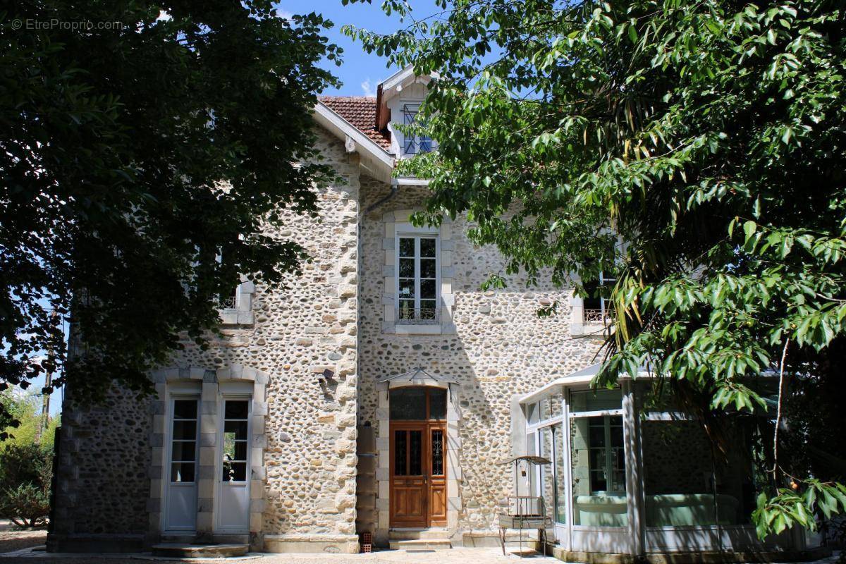 Maison à SALIES-DE-BEARN