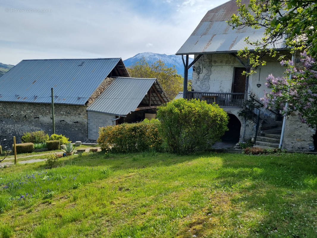 Maison à EMBRUN