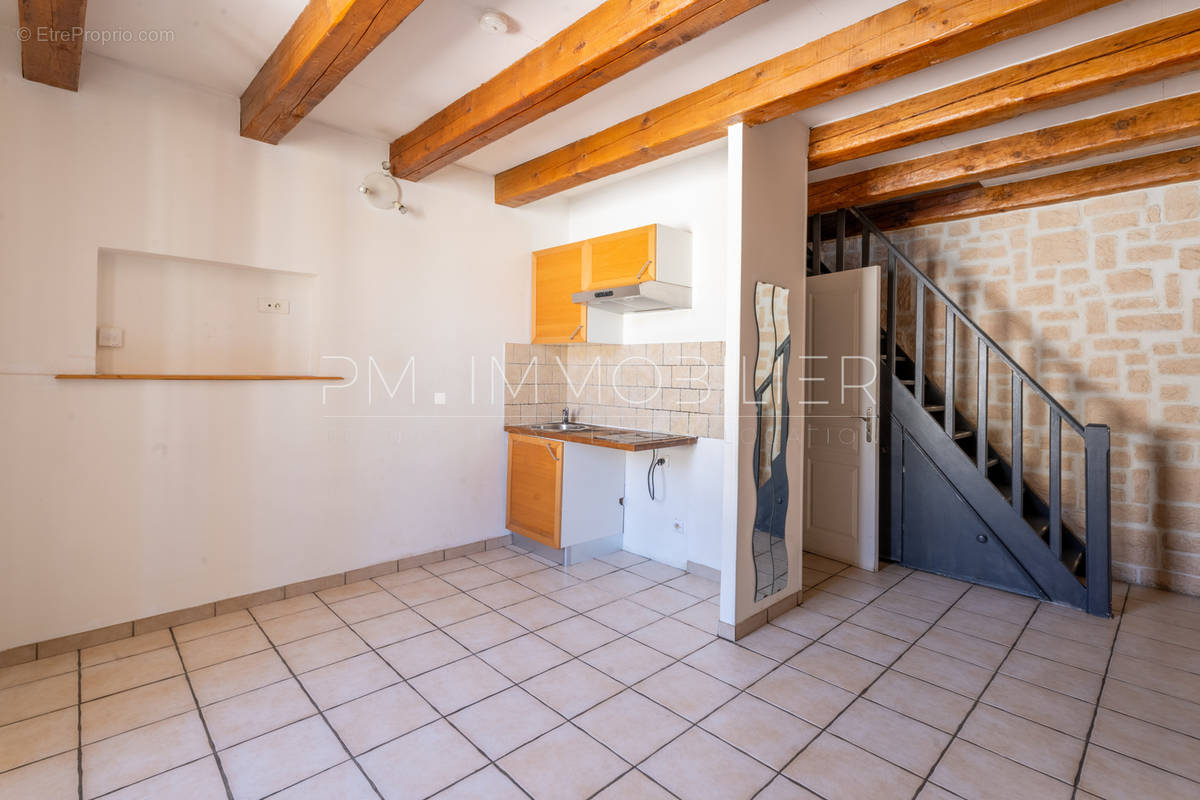 Appartement à MARSEILLE-10E