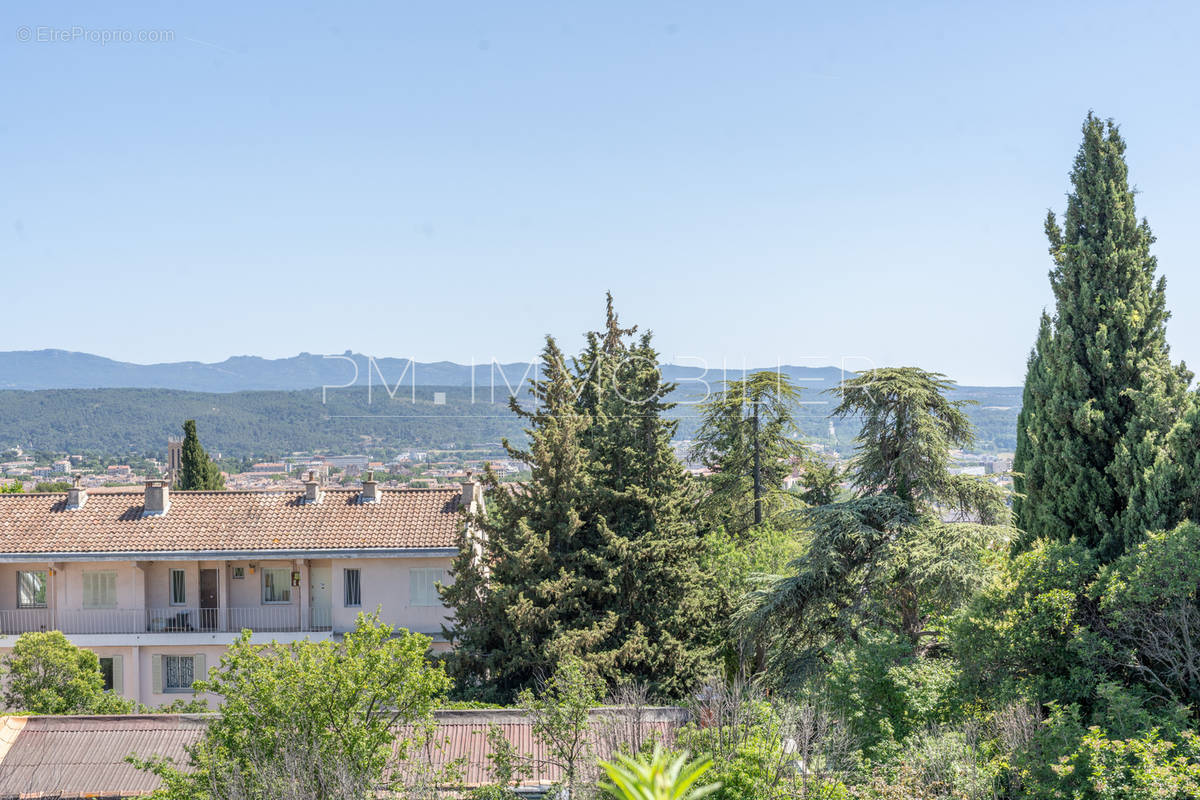 Appartement à AIX-EN-PROVENCE