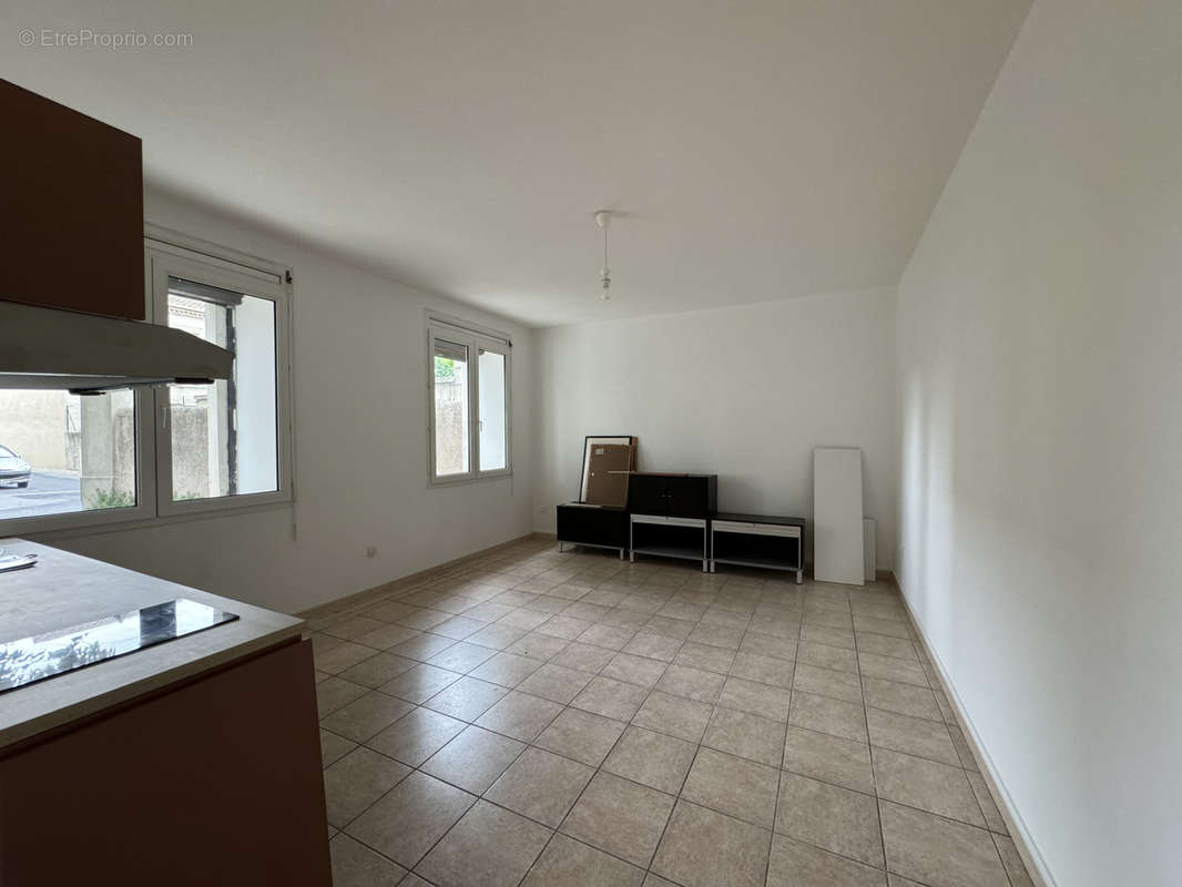 Appartement à COURSAN