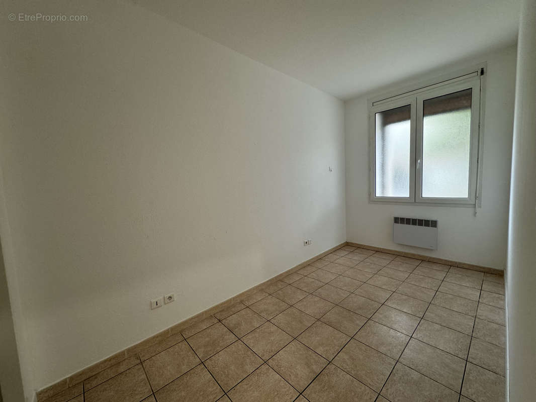 Appartement à COURSAN