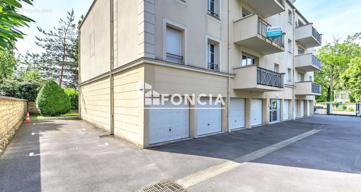 Appartement à PONTOISE