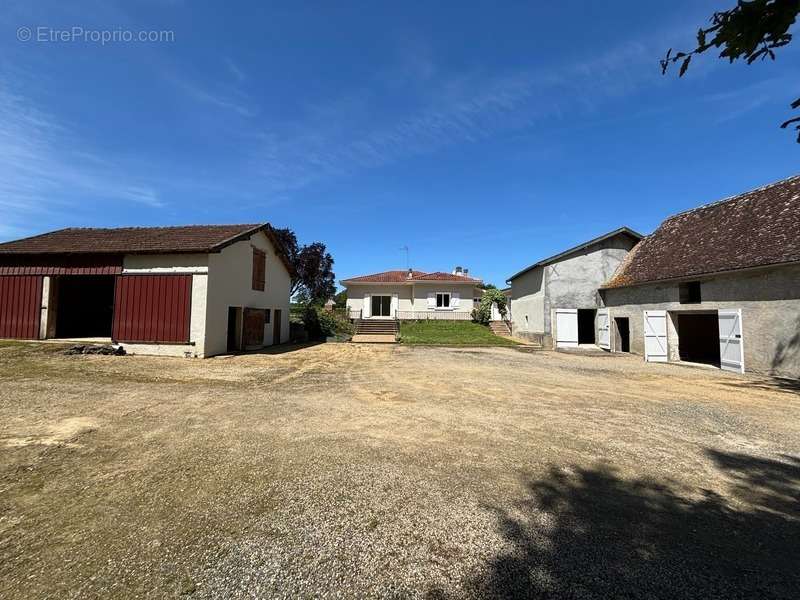 Maison à ARSAGUE