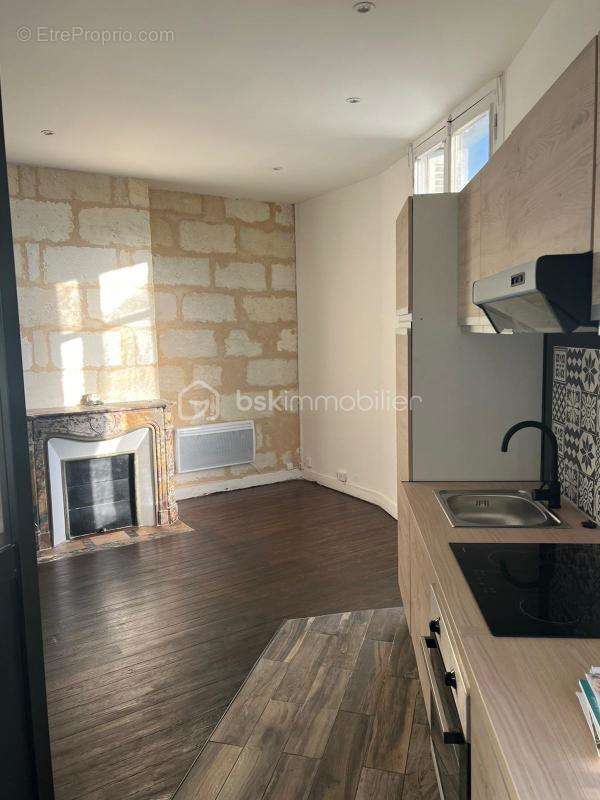 Appartement à BORDEAUX