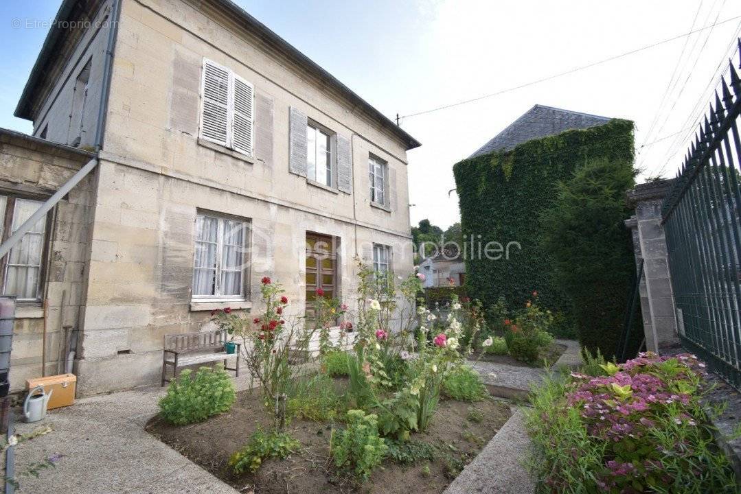 Maison à LIANCOURT