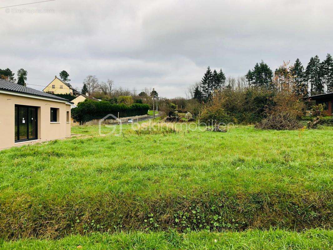 Terrain à BAUGE