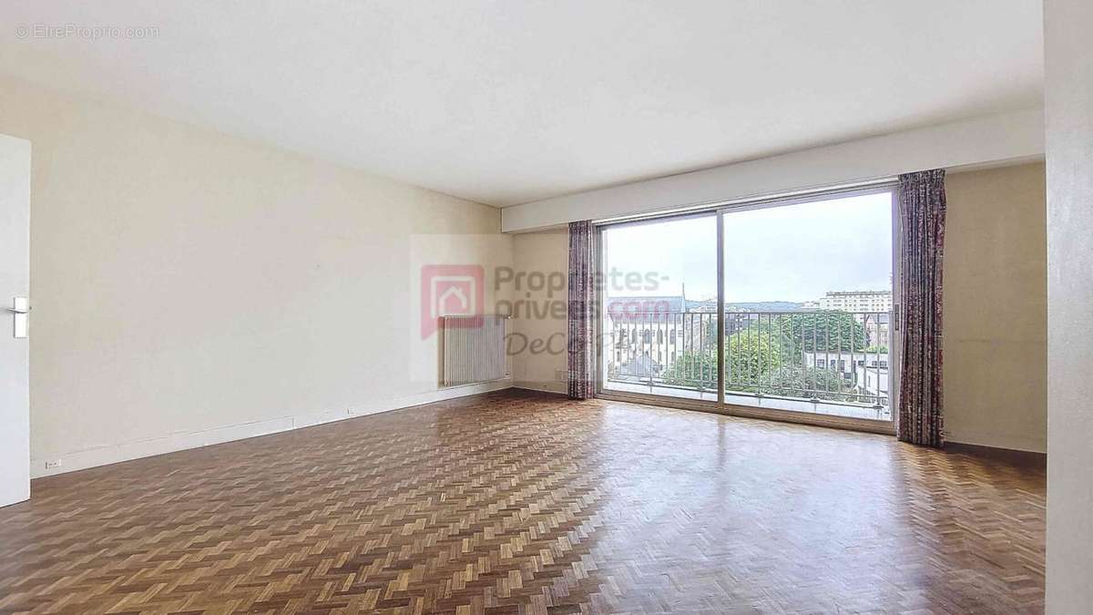 Appartement à VERSAILLES