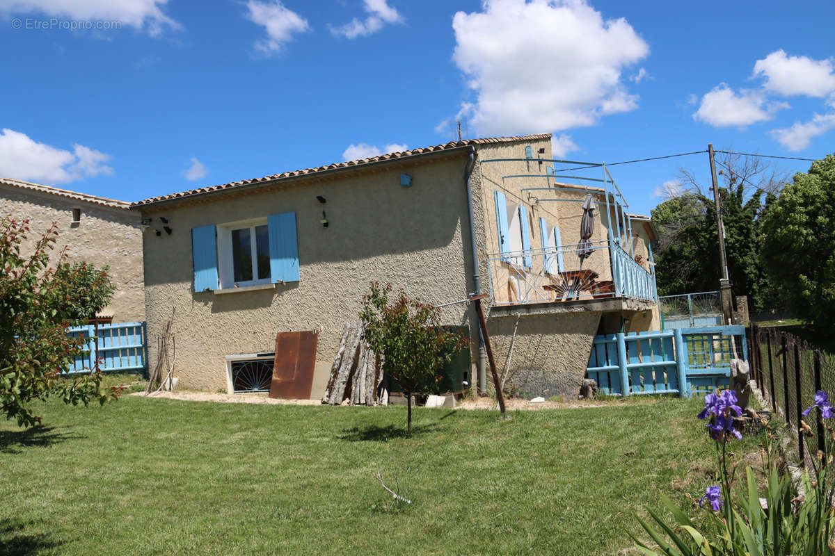 Maison à FERRASSIERES