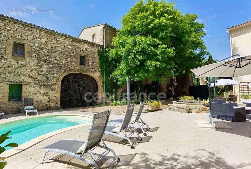 Maison à UZES