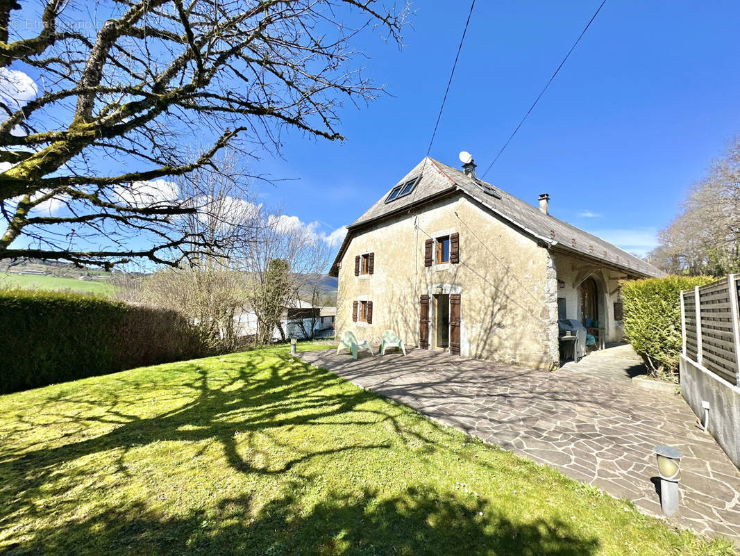 Maison à GROISY