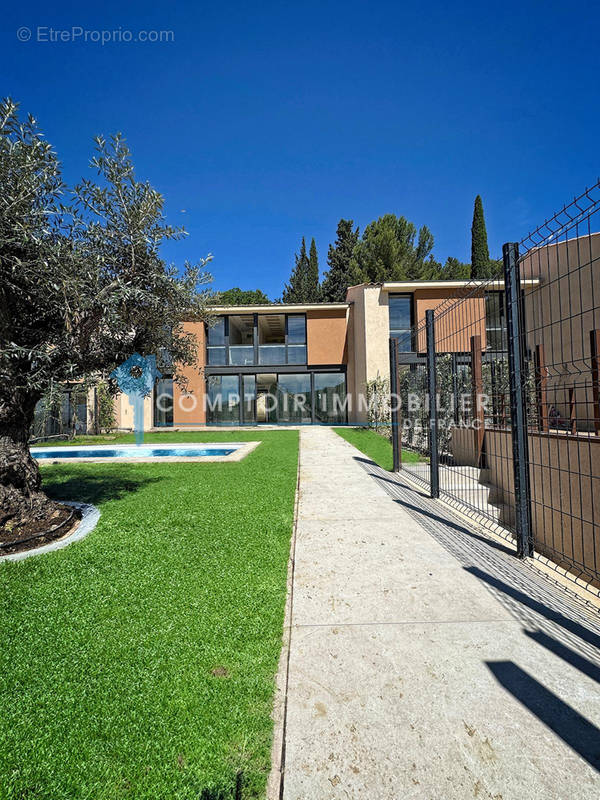 Maison à AIX-EN-PROVENCE