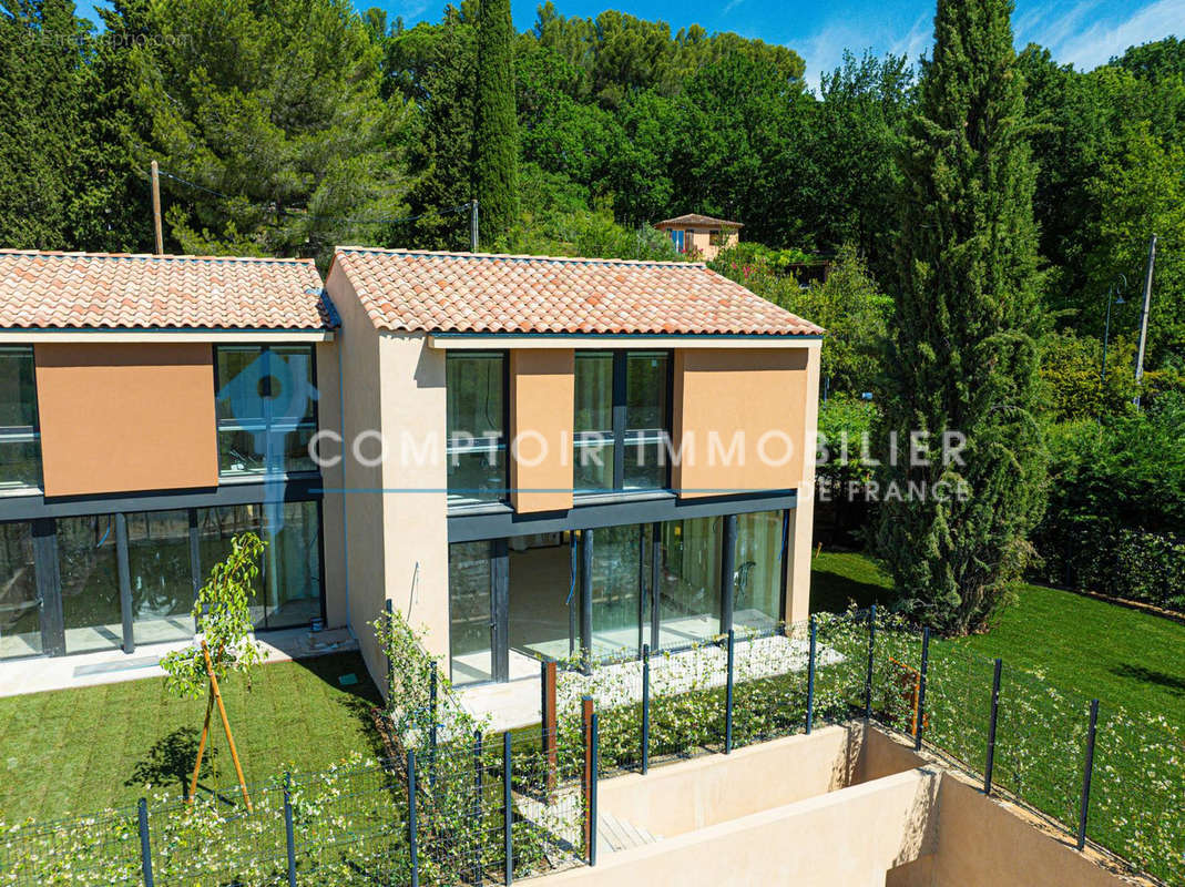 Maison à AIX-EN-PROVENCE