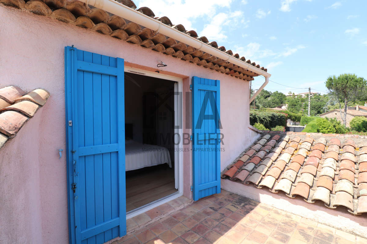 Maison à LES ADRETS-DE-L&#039;ESTEREL