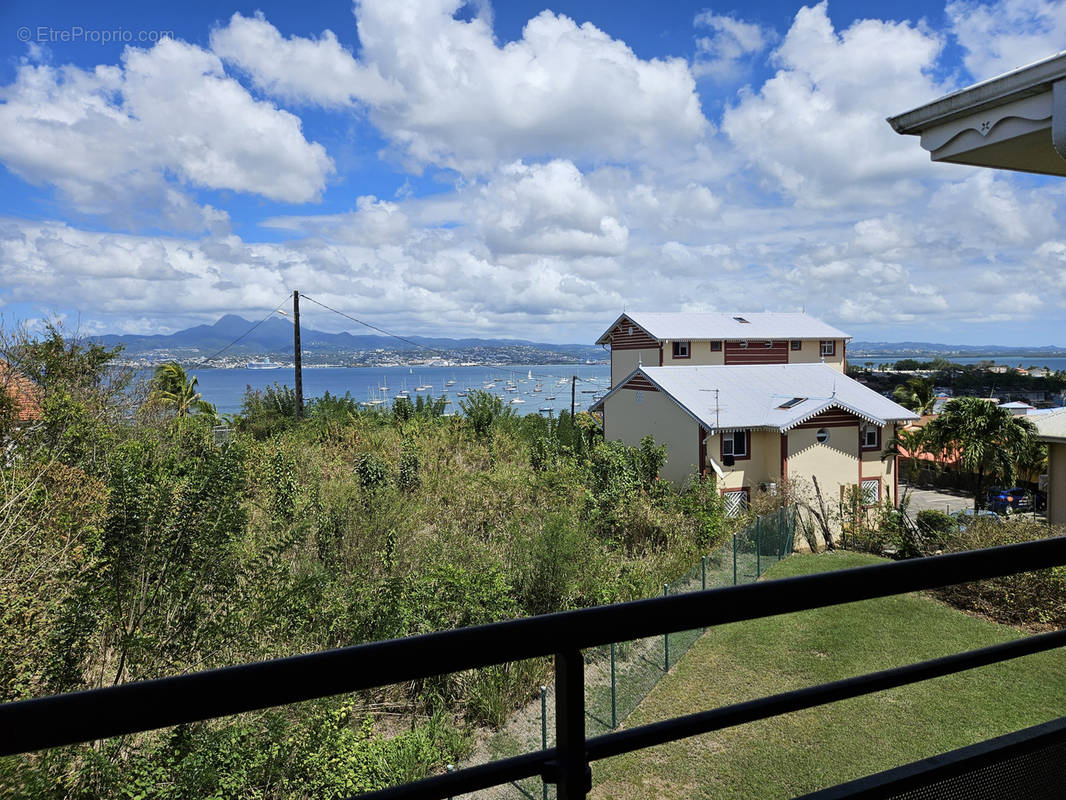 Appartement à LES TROIS-ILETS