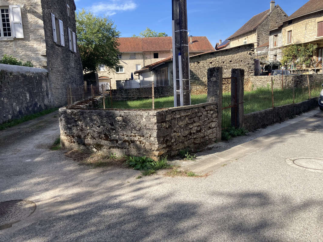 Terrain à VILLEBOIS