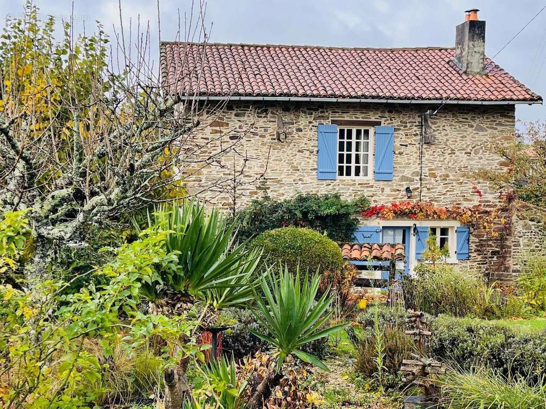 Photo 2 - Maison à ORADOUR-SUR-VAYRES