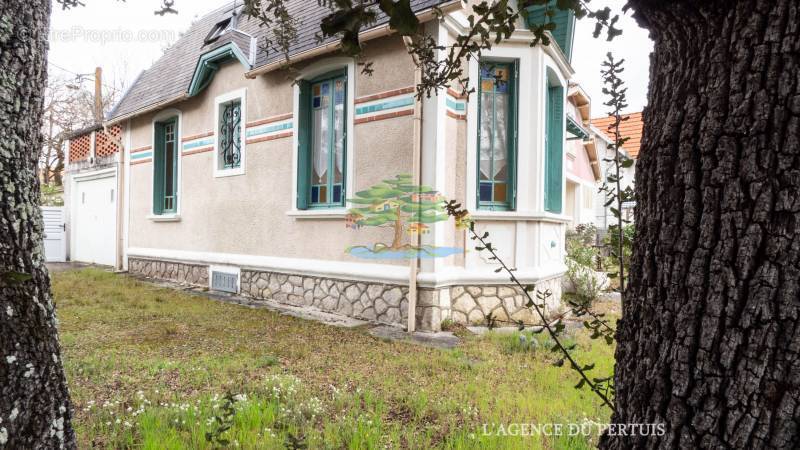 Maison à FOURAS