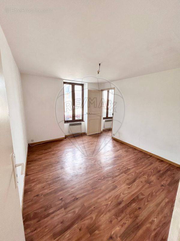 Appartement à IMPHY