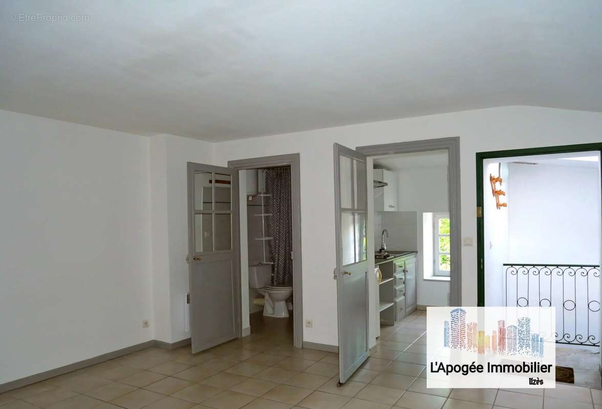 Appartement à UZES