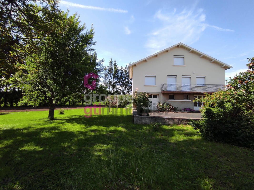 Maison à YSSINGEAUX