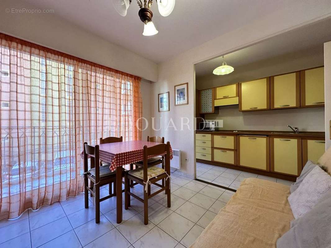 Appartement à MENTON