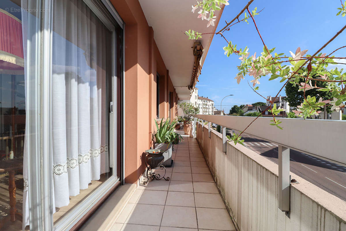 Appartement à FONTAINE-LES-DIJON