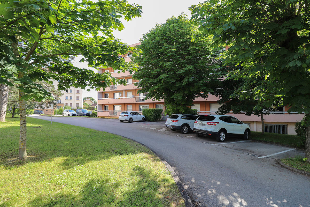 Appartement à FONTAINE-LES-DIJON